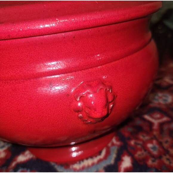 Emile Henry Le Potier Covered Tureen Soup Bowl Cooker 4 Qt Red w Lion Head VTG - Picture 6 of 16